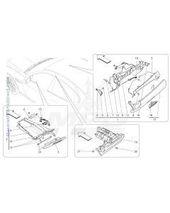09.52 - 2 - GLOVE COMPARTMENTS