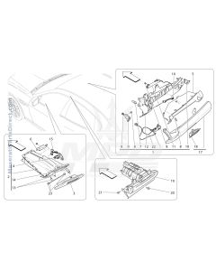 09.52 - 3 - GLOVE COMPARTMENTS